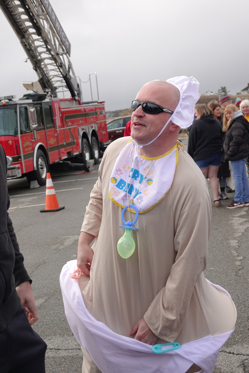 April Fools Plunge to Support Coomber Family Held In Chatham!