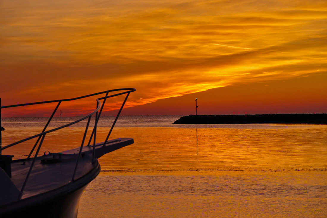 Boats Glow and Afterglow at Rock Harbor! (14)
