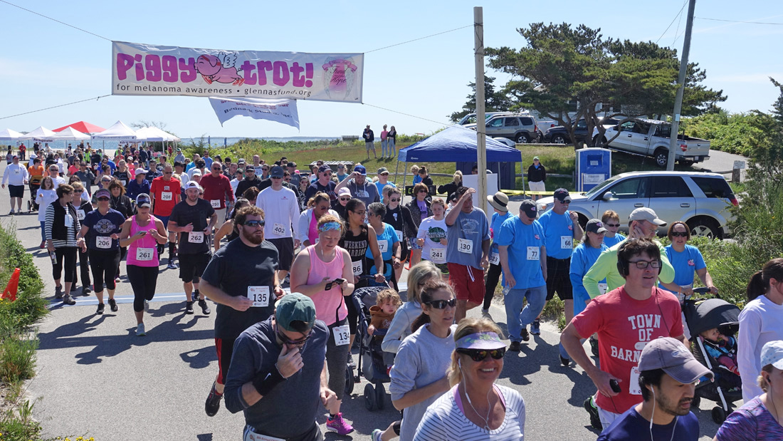Photos From Glenna Kohl 8th Annual Piggy Trot For Melanoma Awareness!