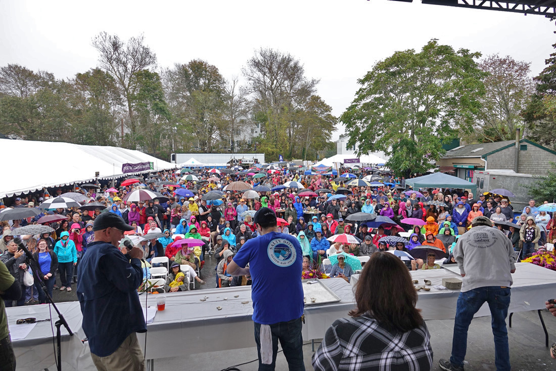 Photos from the 2017 Wellfleet OysterFest!