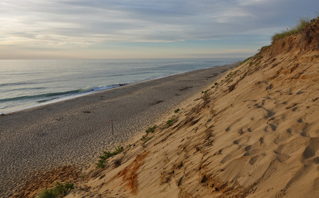 Cape Cod beaches 2023: Public access, parking, sticker and fee info