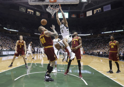 Milwaukee Bucks' Jabari Parker dunks during the second half of an NBA basketball game against the Cleveland Cavaliers Tuesday, Nov. 29, 2016, in Milwaukee. (AP Photo/Morry Gash)