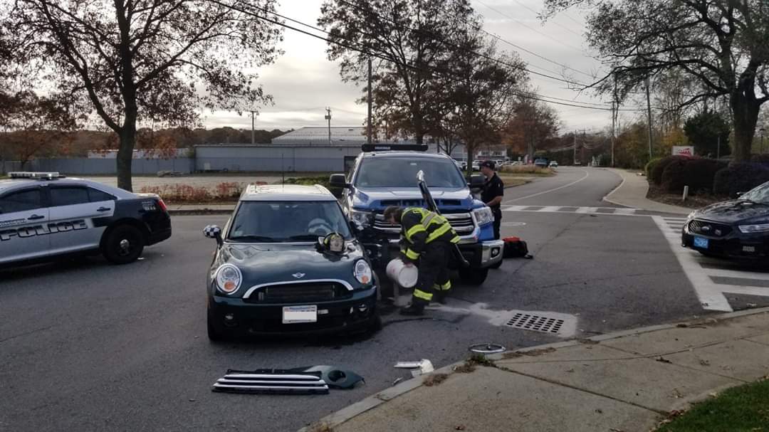 No serious injuries in crash in Falmouth Wednesday morning