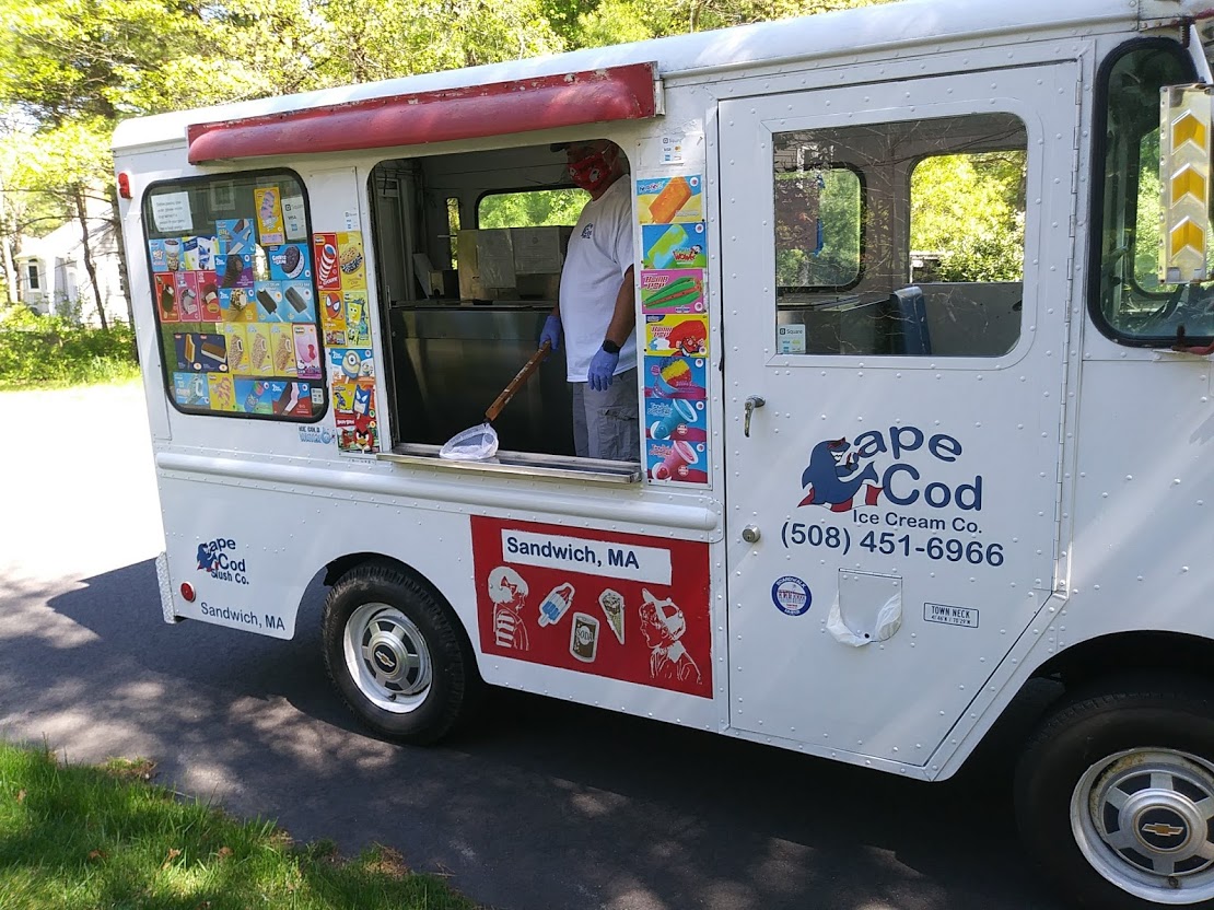 That Girl's Blog: Ice Cream Trucks - The Sound Of Summer - CapeCod.com