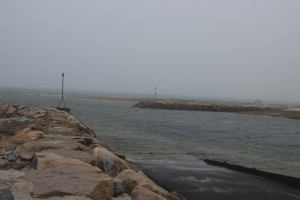 KA_Fog_foggy harbor_rain_clouds_wind_032816_002