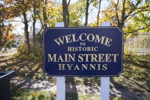 KA_Hyannis_Welcome Historic Main street sign_11315