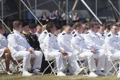 KA_Mass Maritime_Graduation_Governor Charlie Baker_061816_005