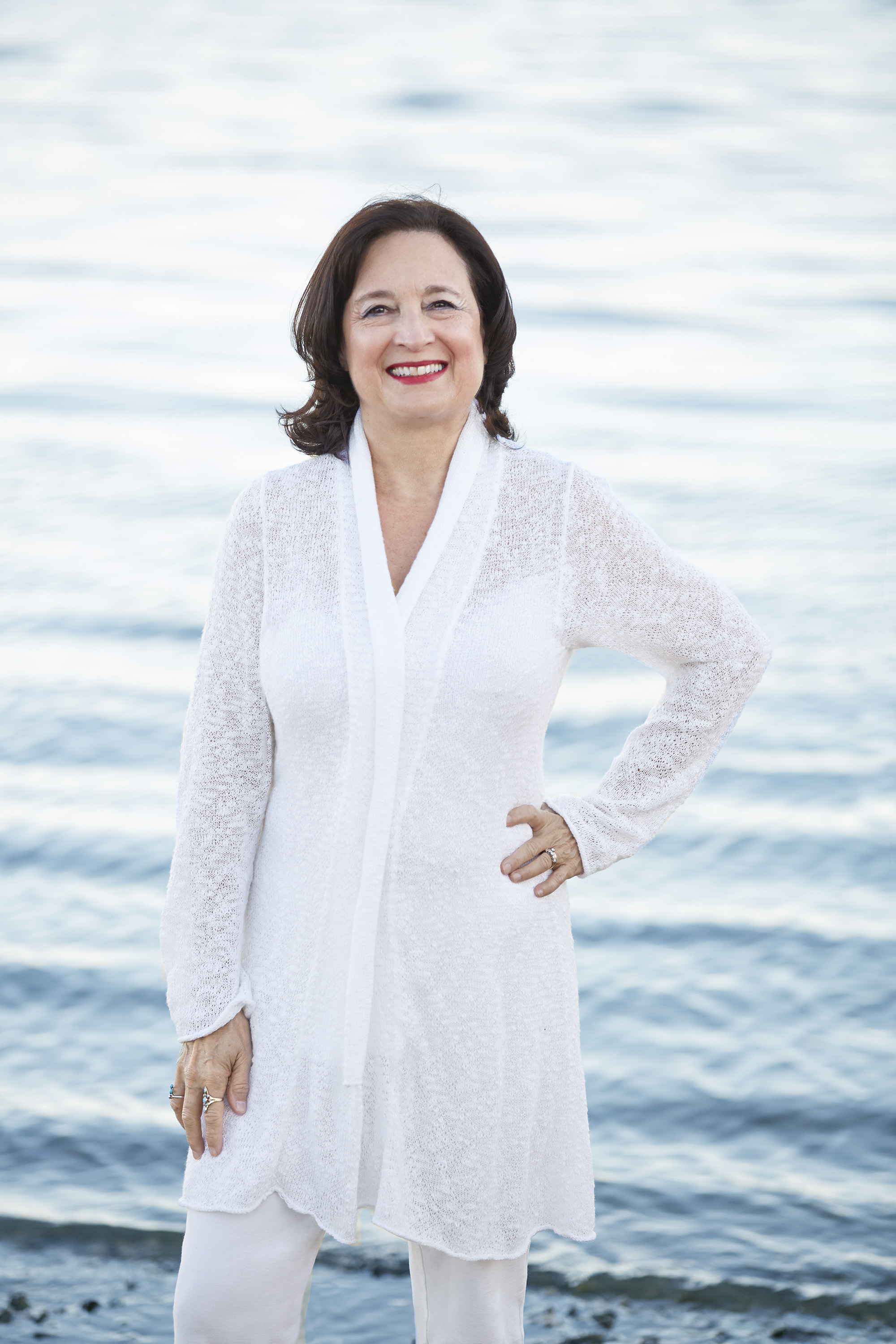 Nantucket Novelist Nancy Thayer Releases New Book