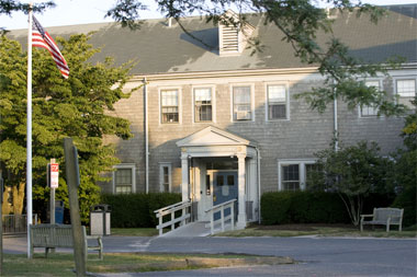 Nantucket Cottage Hospital Opposes Ballot Question One Capecod Com