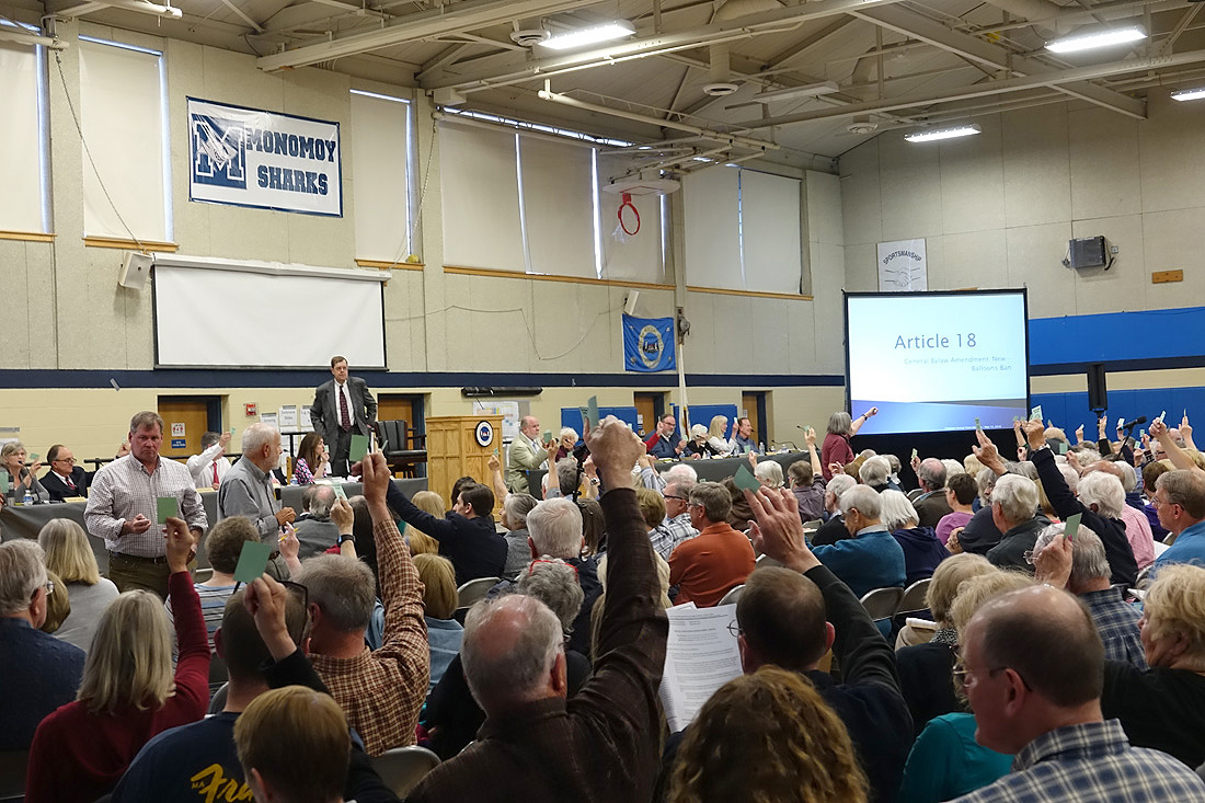 new england town hall meeting