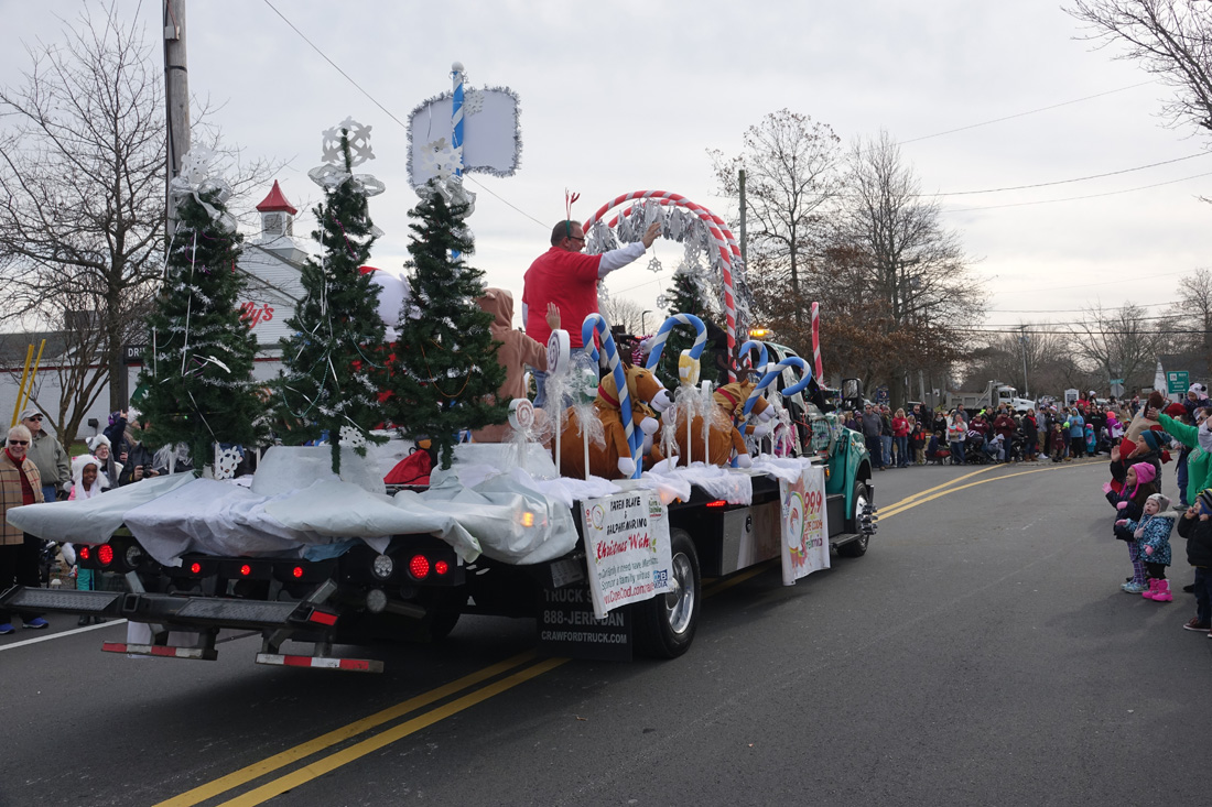Falmouth Christmas Stroll 2022 Falmouth Holidays By The Sea Working To Return Live Events - Capecod.com