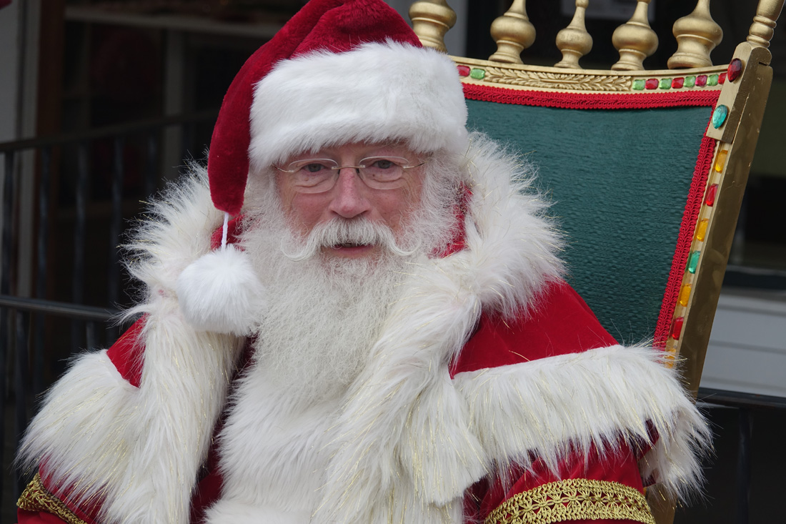 Yarmouthport Christmas Stroll 2022 Cape Cod Family Guide For Christmas And Holiday Events For Kids -  Capecod.com