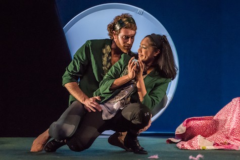 Nathaniel Hall Taylor, Hope Cervantes in 'A Midsummer Night's dream' (photo: Michael & Suz Karchmer)