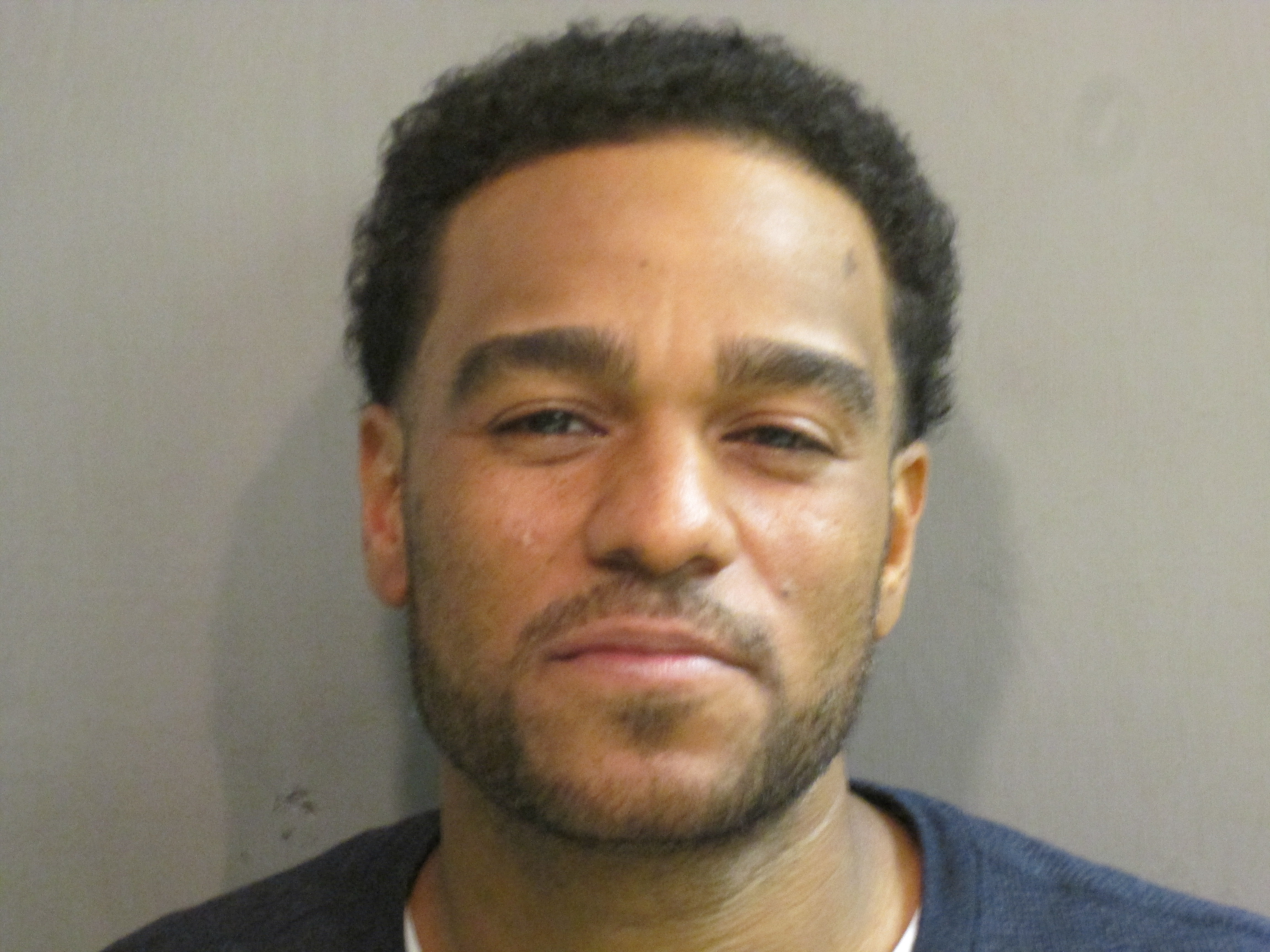 Man faces unarmed burglary and drug charges in Falmouth - CapeCod.com