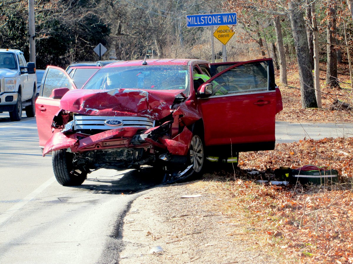 One seriously injured in crash which closed down Phinney's Lane in