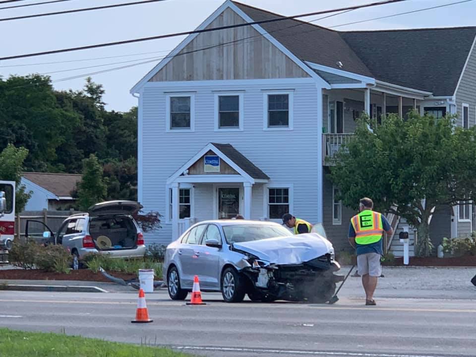 No serious injuries after headon crash in Eastham