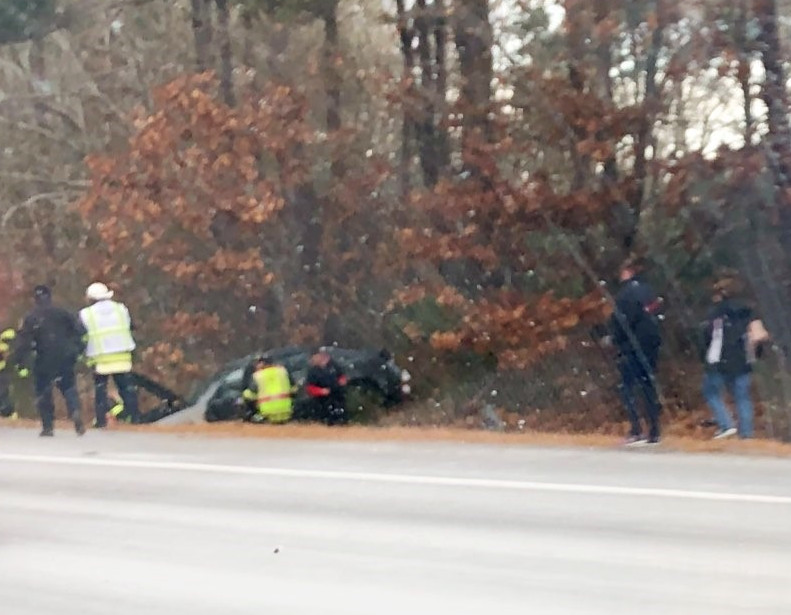 Rollover crash on Route 25 in Wareham