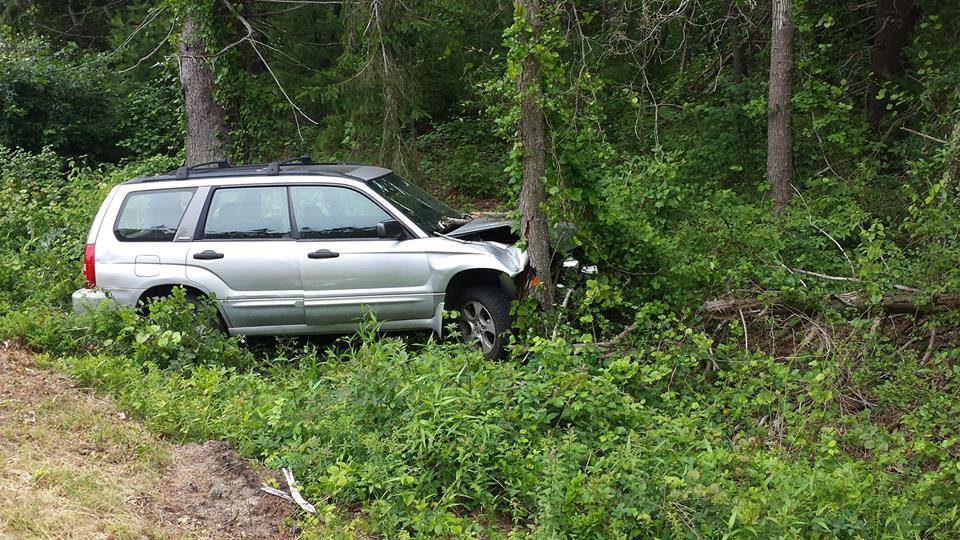 Falmouth Police investigate car vs tree - CapeCod.com