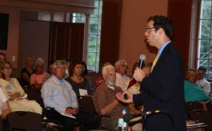 CCB MEDIA PHOTO Jonathan Sclarsic, Assistant Attorney General Division of Open Government, talks to more than 60 people gathered at Sandwich Town Hall for training in adhering to the Open Meeting Law.